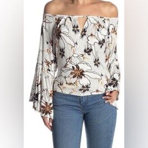 Free People Womens Off Shoulder Bell Sleeve Blouse Floral Print